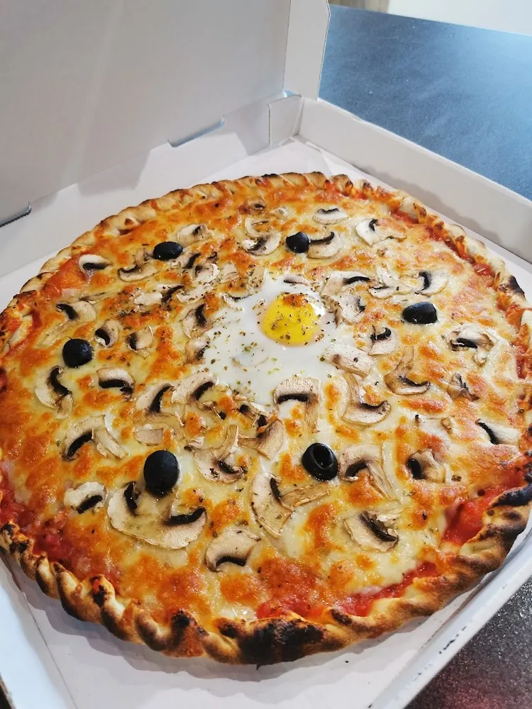 Pizza Reine Supplement Œuf